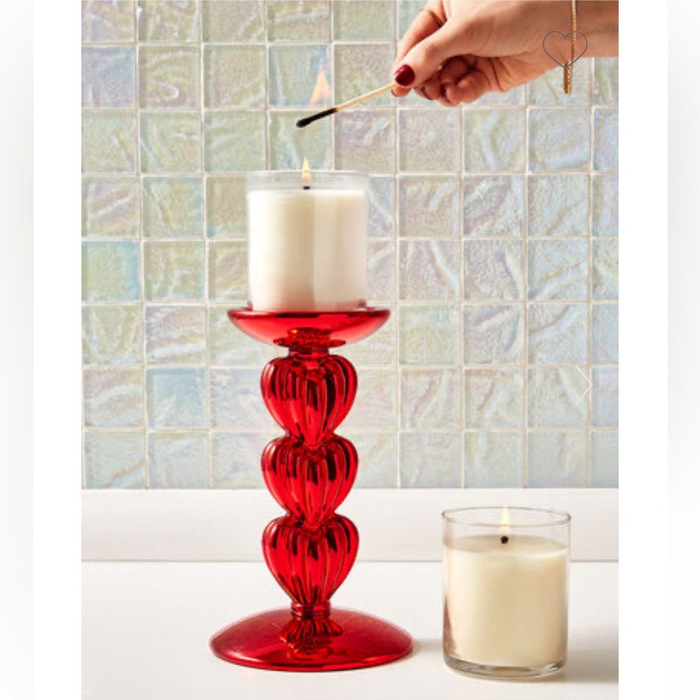 BATH & BODY WORKS STACKED HEARTS PEDESTAL SINGLE WICK CANDLE HOLDER